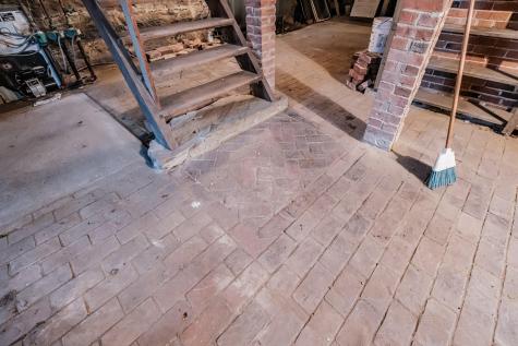 51 Oxford Street Paris ME 04281