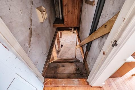 51 Oxford Street Paris ME 04281