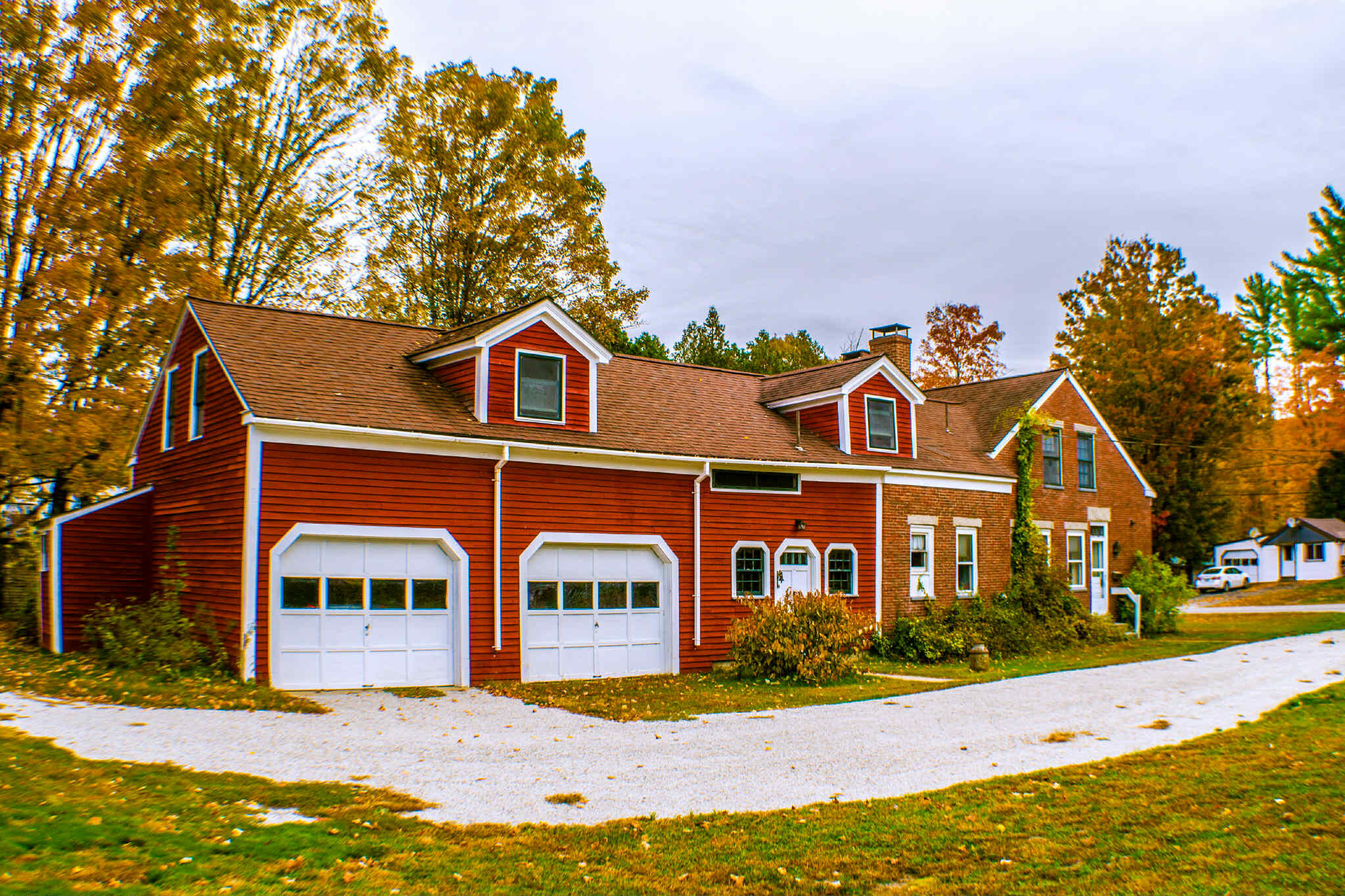 51 Oxford Street Paris ME 04281