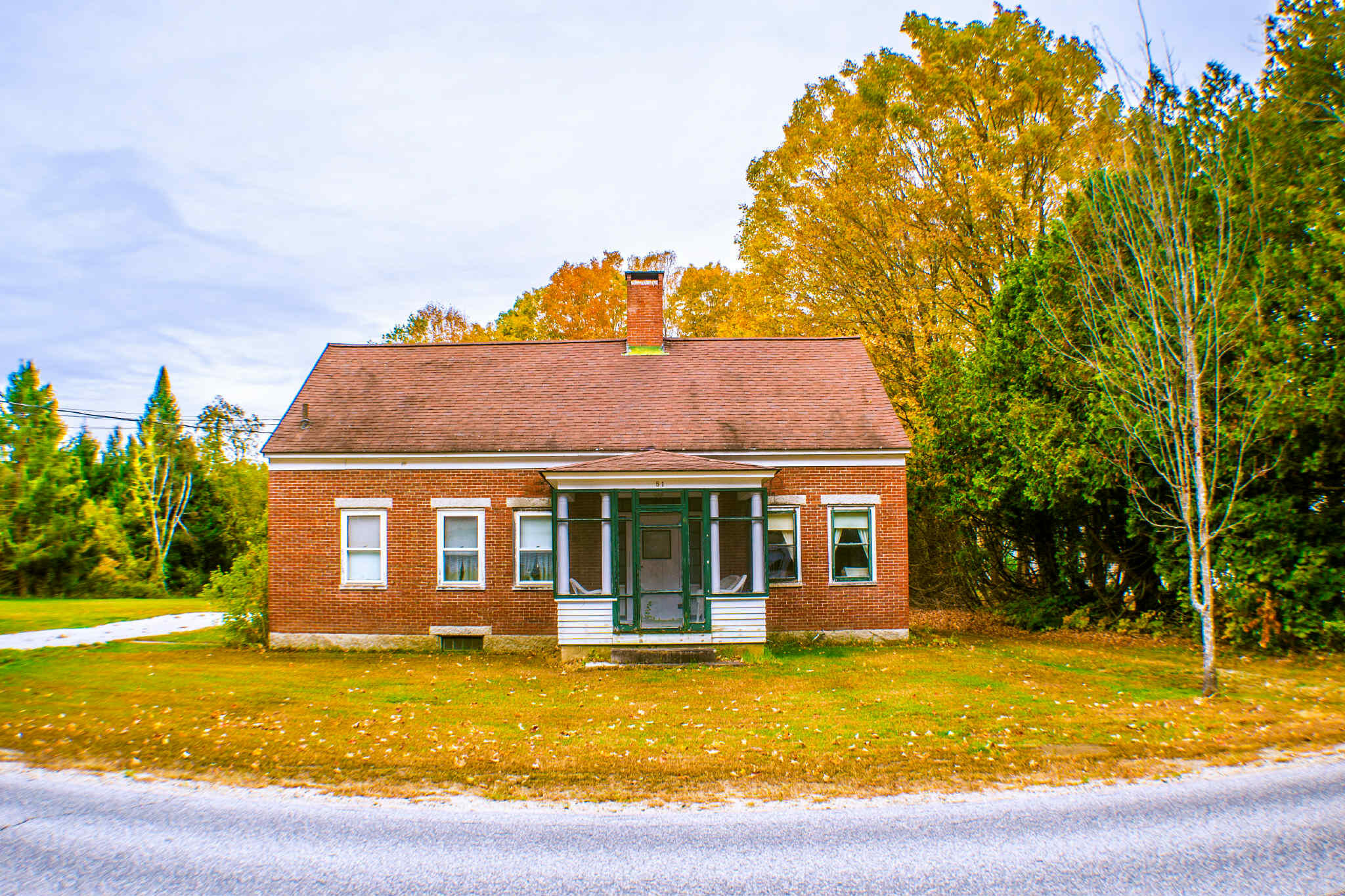 51 Oxford Street Paris ME 04281