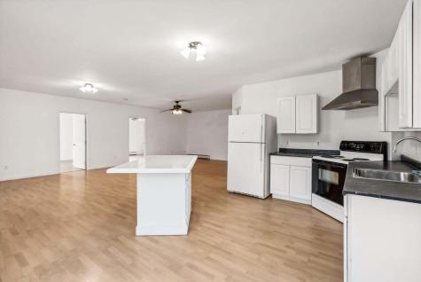 24 Memory Lane Arundel ME 04046