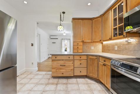 13 Middle Street Lisbon ME 04252