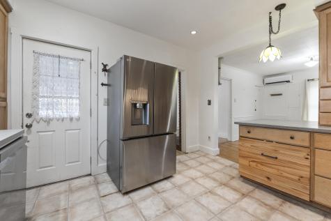 13 Middle Street Lisbon ME 04252