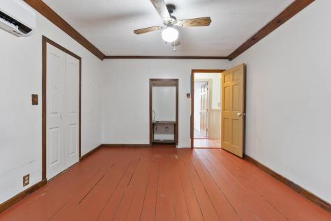 13 Middle Street Lisbon ME 04252