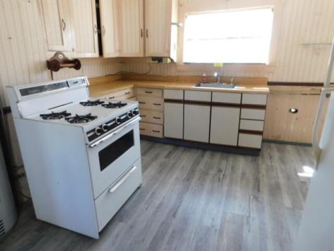 10 Summer Street Calais ME 04619