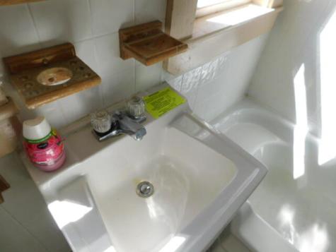 10 Summer Street Calais ME 04619