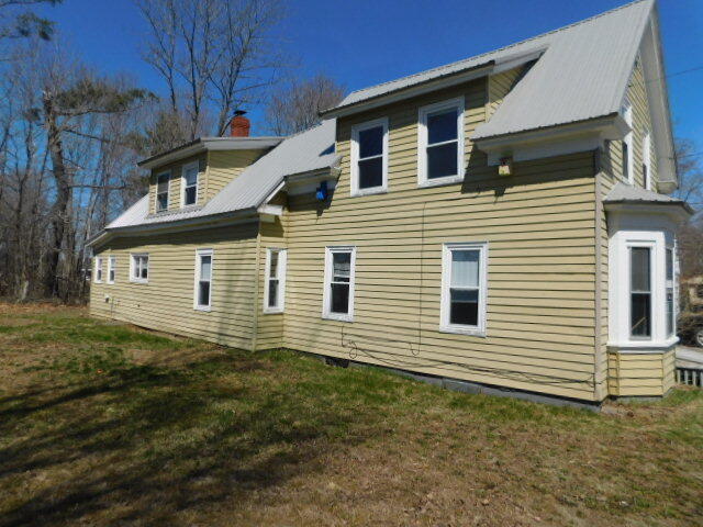 10 Summer Street Calais ME 04619