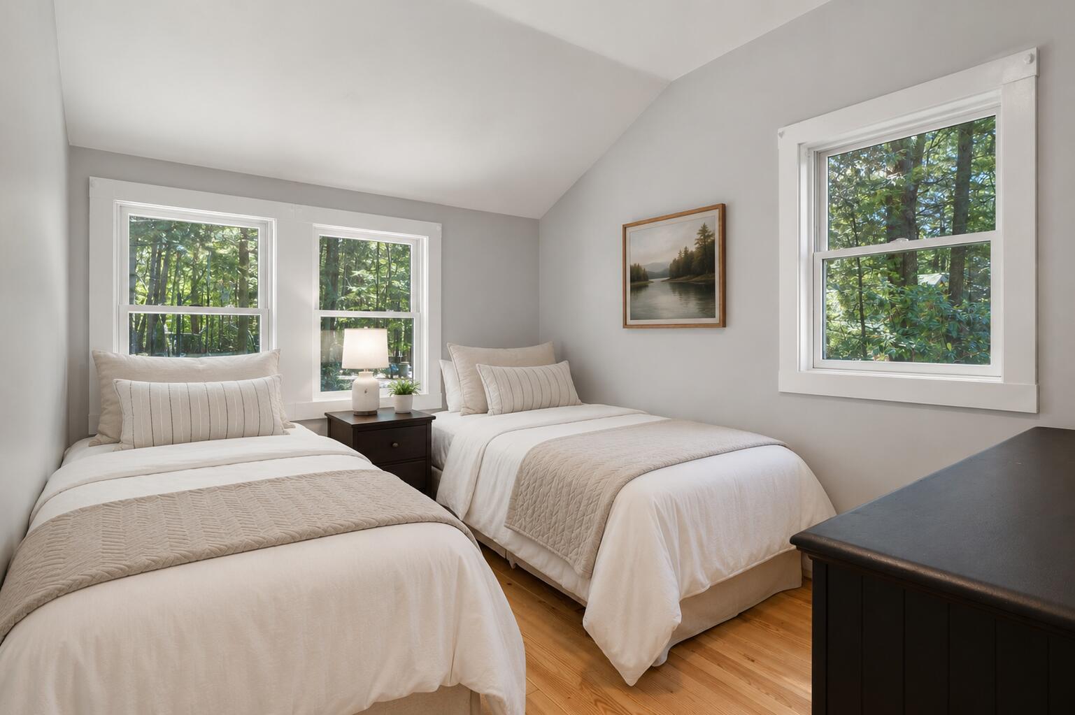 33 E Shore Drive Limerick ME 04048