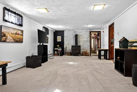 36 Mary Street West Gardiner ME 04345