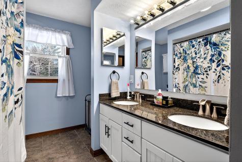 36 Mary Street West Gardiner ME 04345