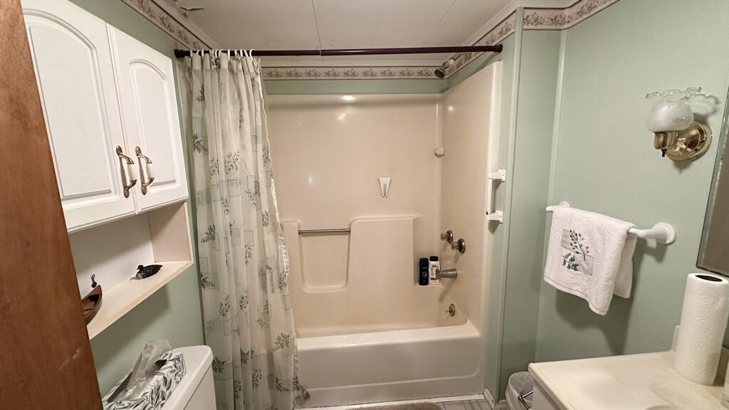15 Black Bear Lane T1 R9 Wels ME 04462