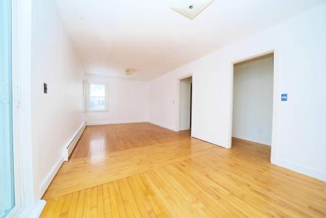 13 Westbrook Terrace Hampden ME 04444