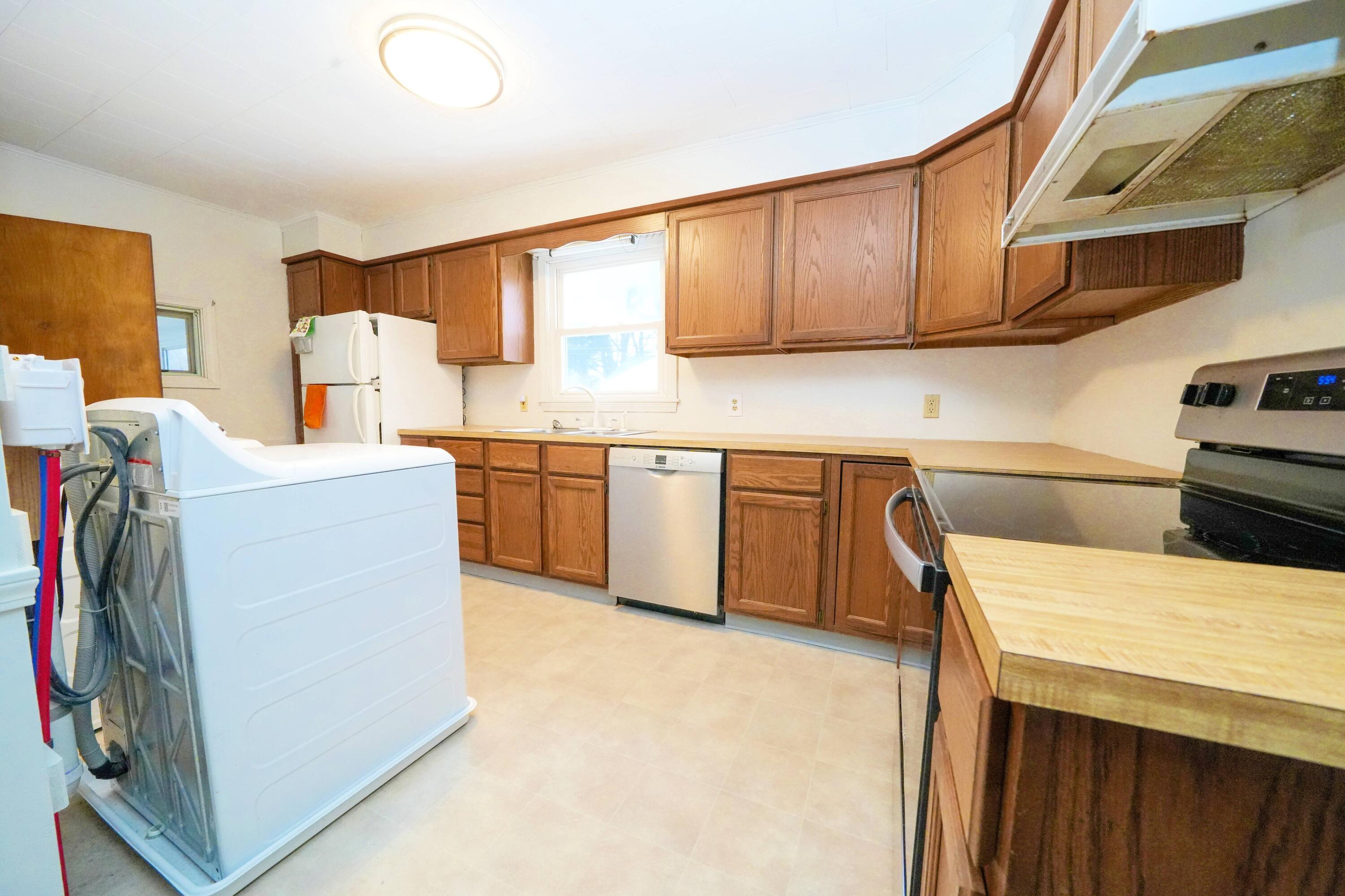 13 Westbrook Terrace Hampden ME 04444