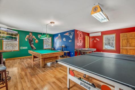 59 Kidder Hill Road Holden ME 04429