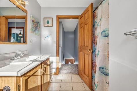 59 Kidder Hill Road Holden ME 04429