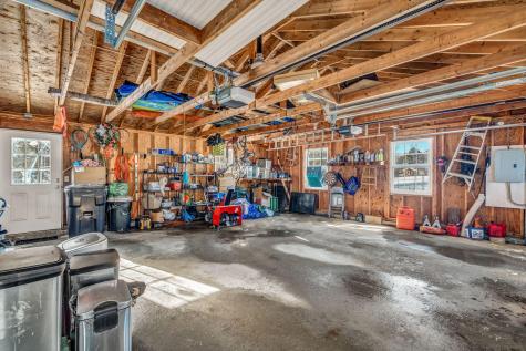 59 Kidder Hill Road Holden ME 04429