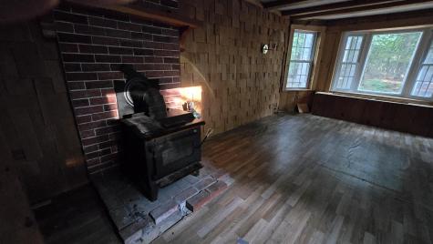 26 Front Avenue Poland ME 04274