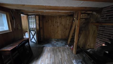 26 Front Avenue Poland ME 04274