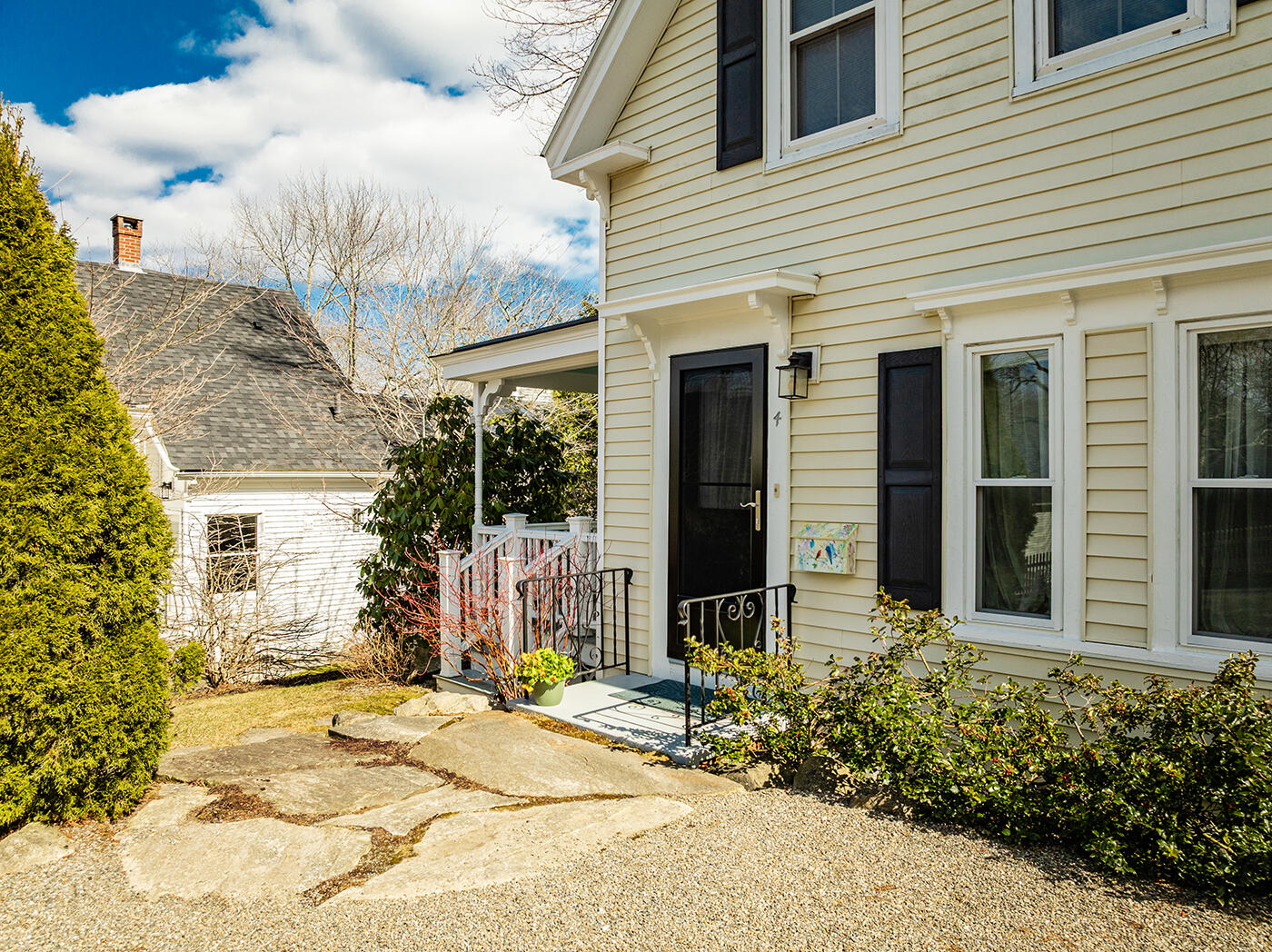 4 Chestnut Hill Street Camden ME 04843