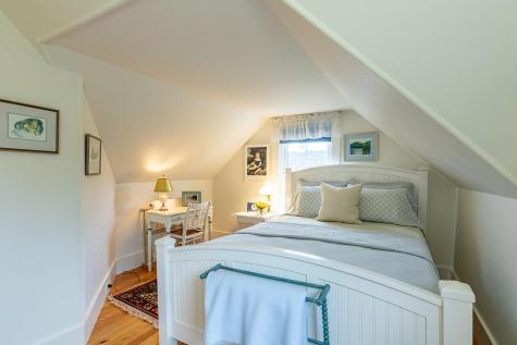 4 Chestnut Hill Street Camden ME 04843