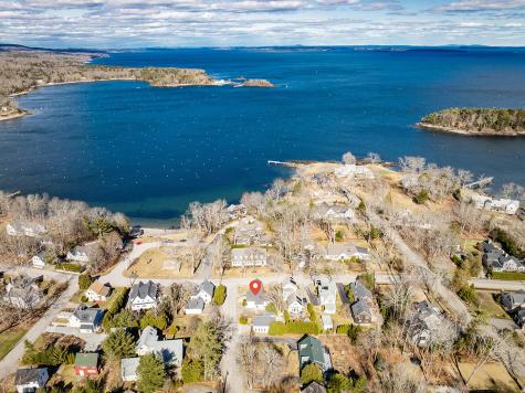 4 Chestnut Hill Street Camden ME 04843