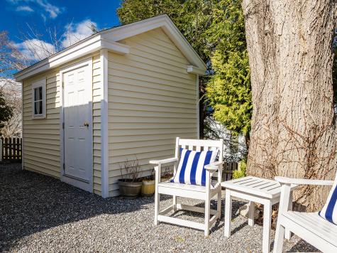 4 Chestnut Hill Street Camden ME 04843