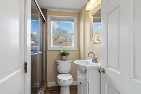 21 Morse Shore Road Harpswell ME 04079