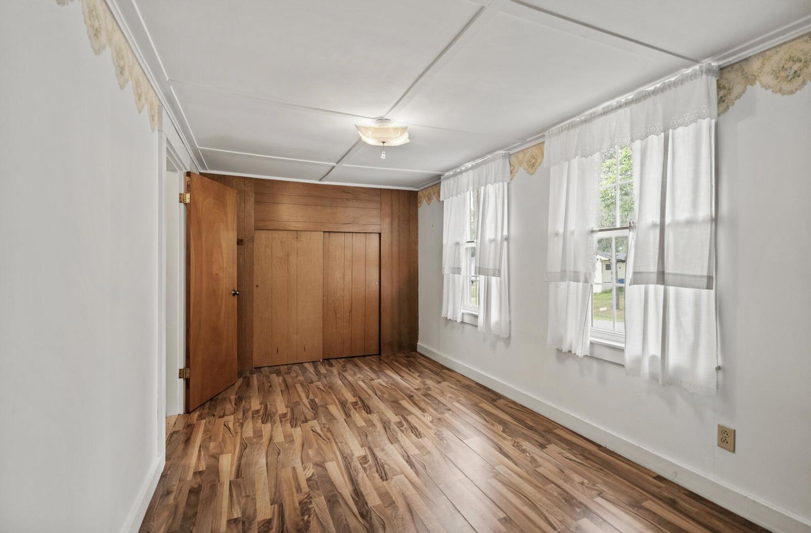 60 Lancaster Avenue Dover-foxcroft ME 04426