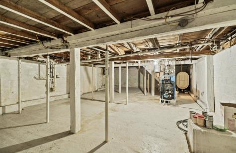 60 Lancaster Avenue Dover-foxcroft ME 04426