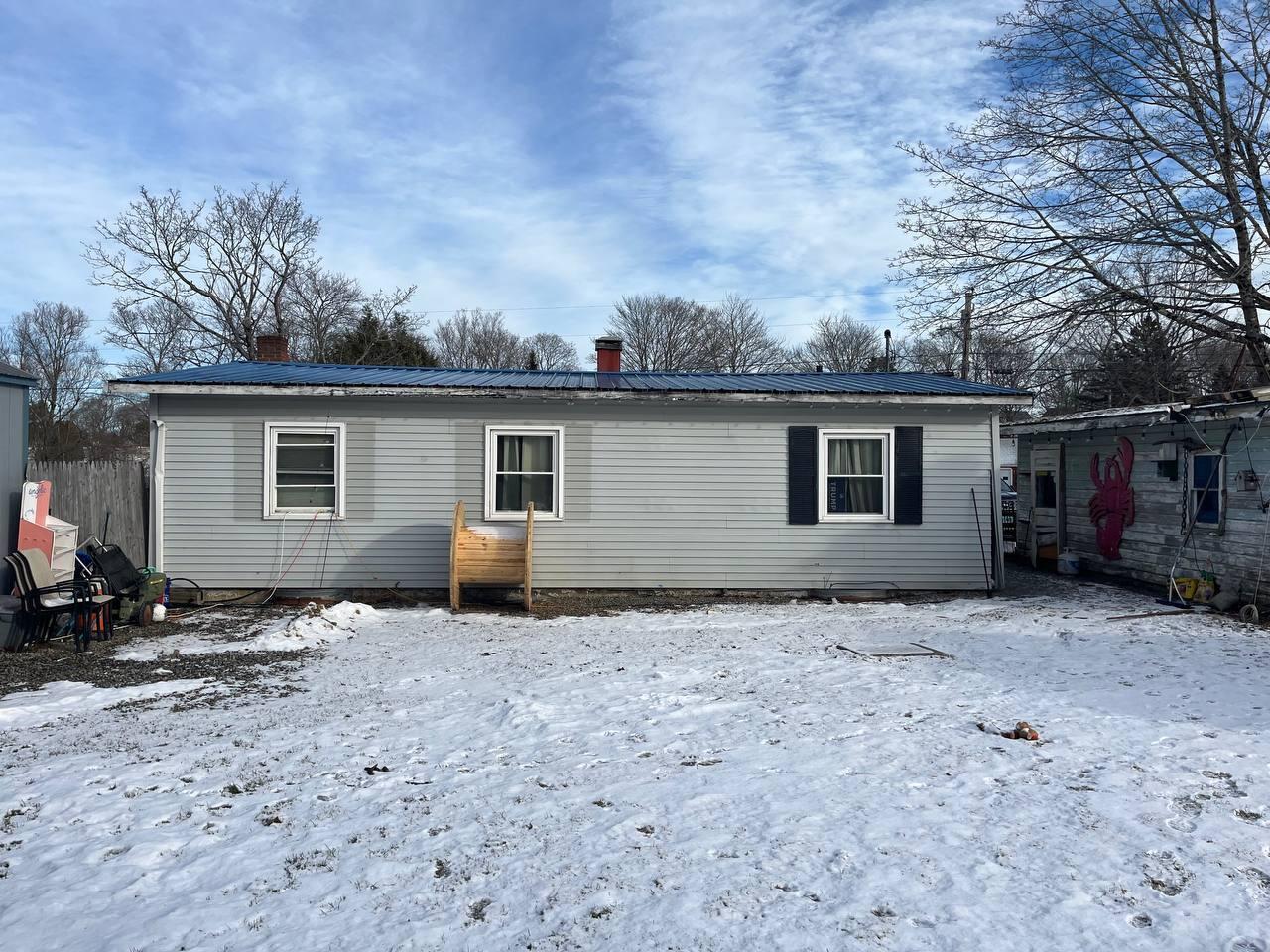 40 Lakeview Rockland ME 04841