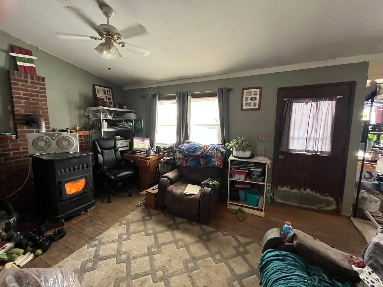 40 Lakeview Rockland ME 04841
