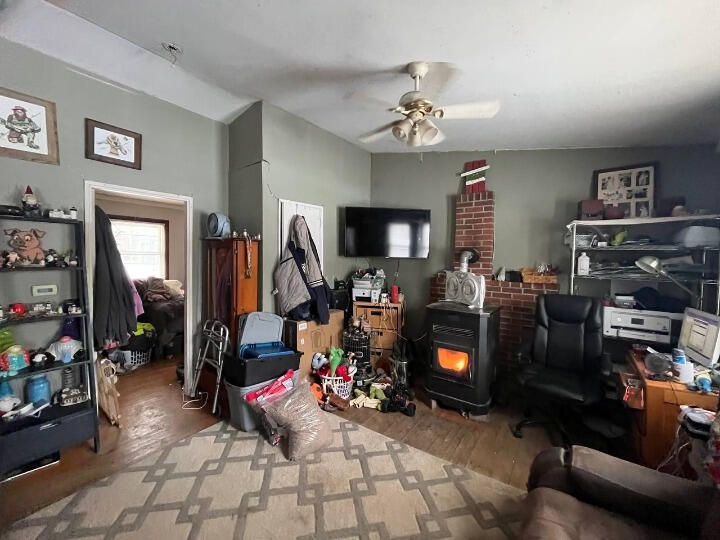 40 Lakeview Rockland ME 04841