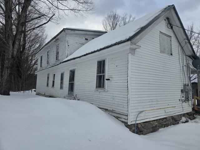 15 Knapp Street Wilton ME 04294