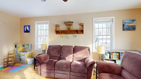 578 Main Street Monmouth ME 04259