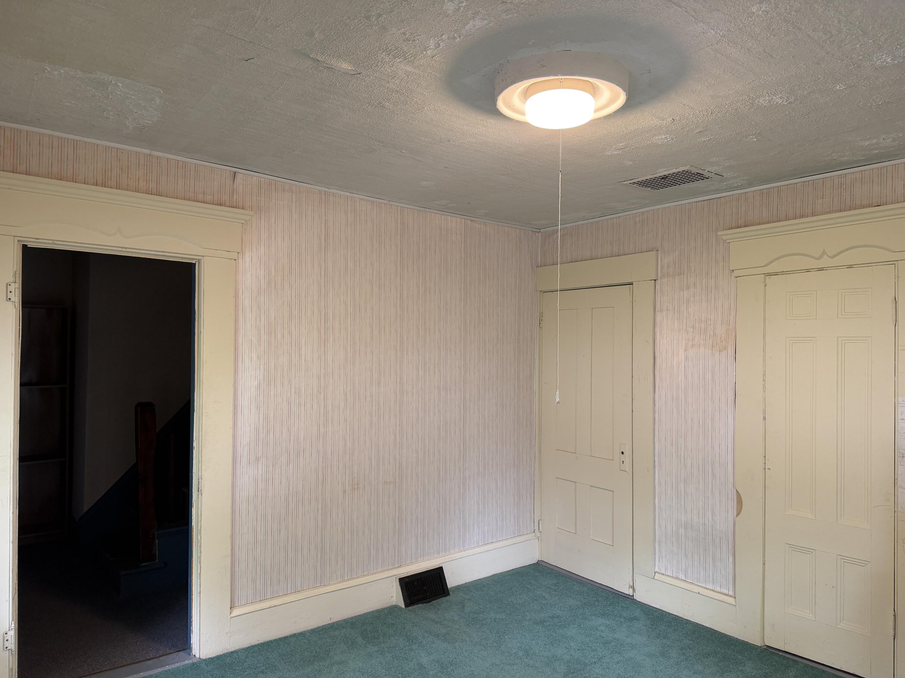 2741 Lee Road Lee ME 04455