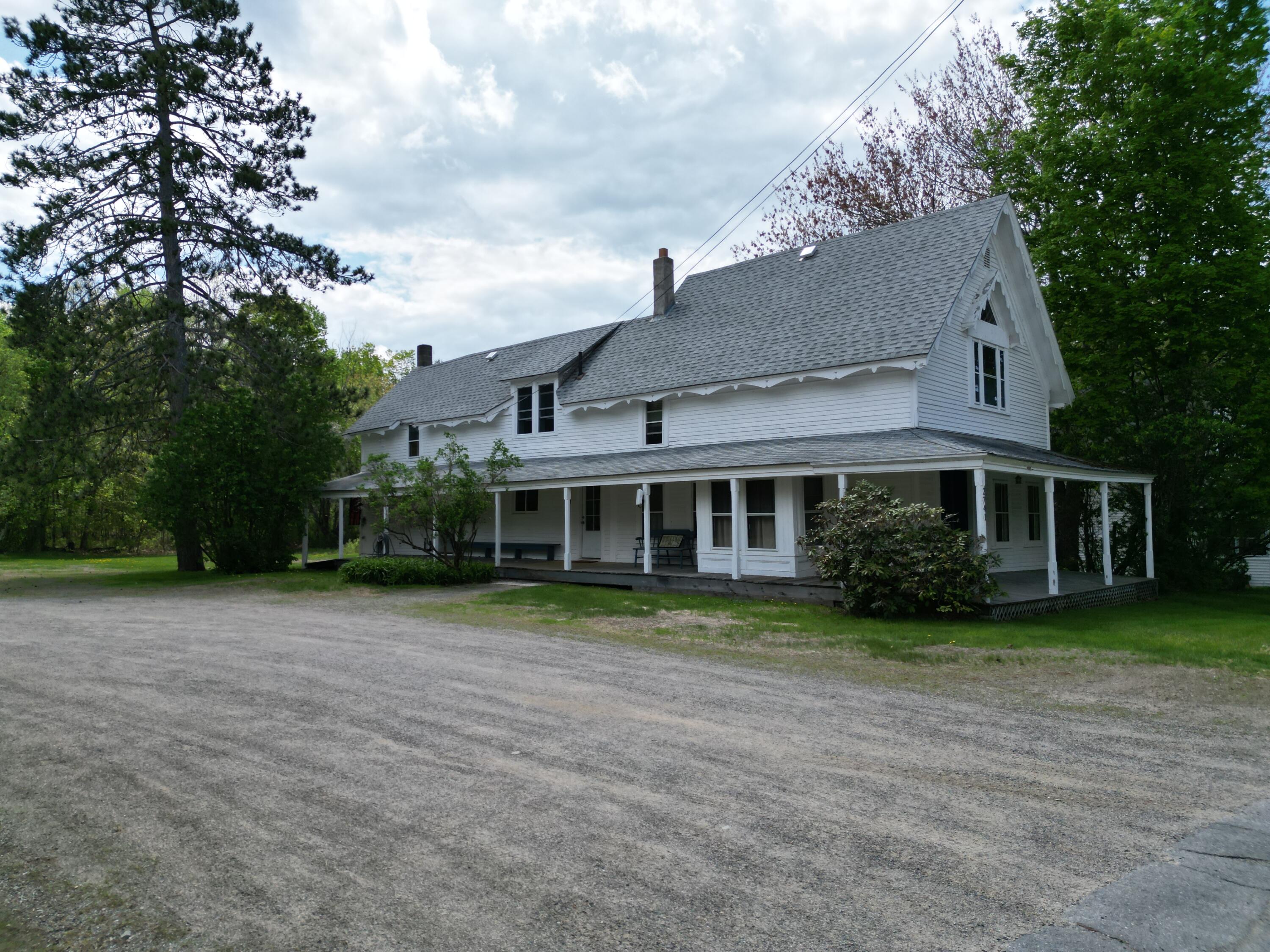 2741 Lee Road Lee ME 04455