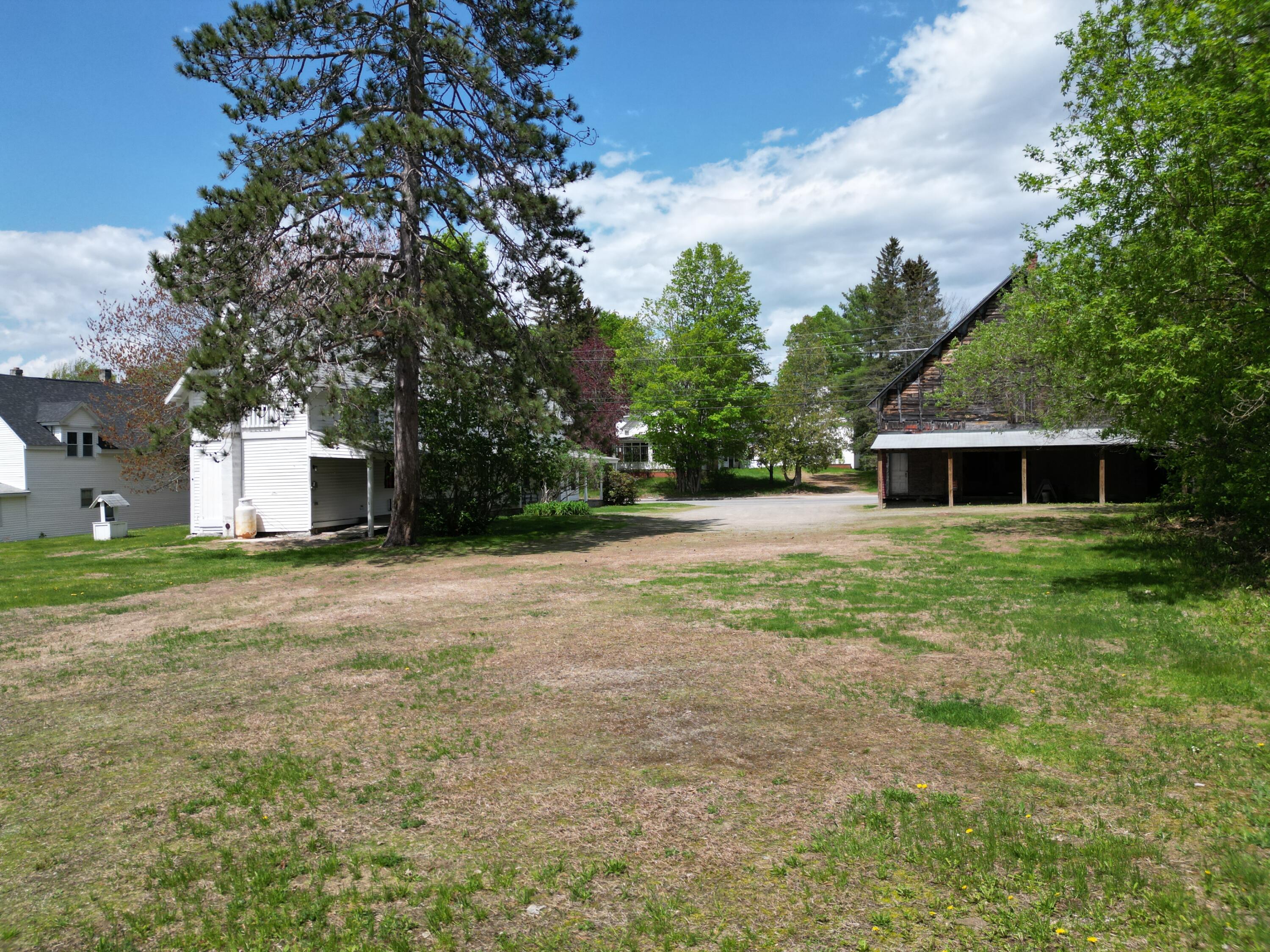 2741 Lee Road Lee ME 04455