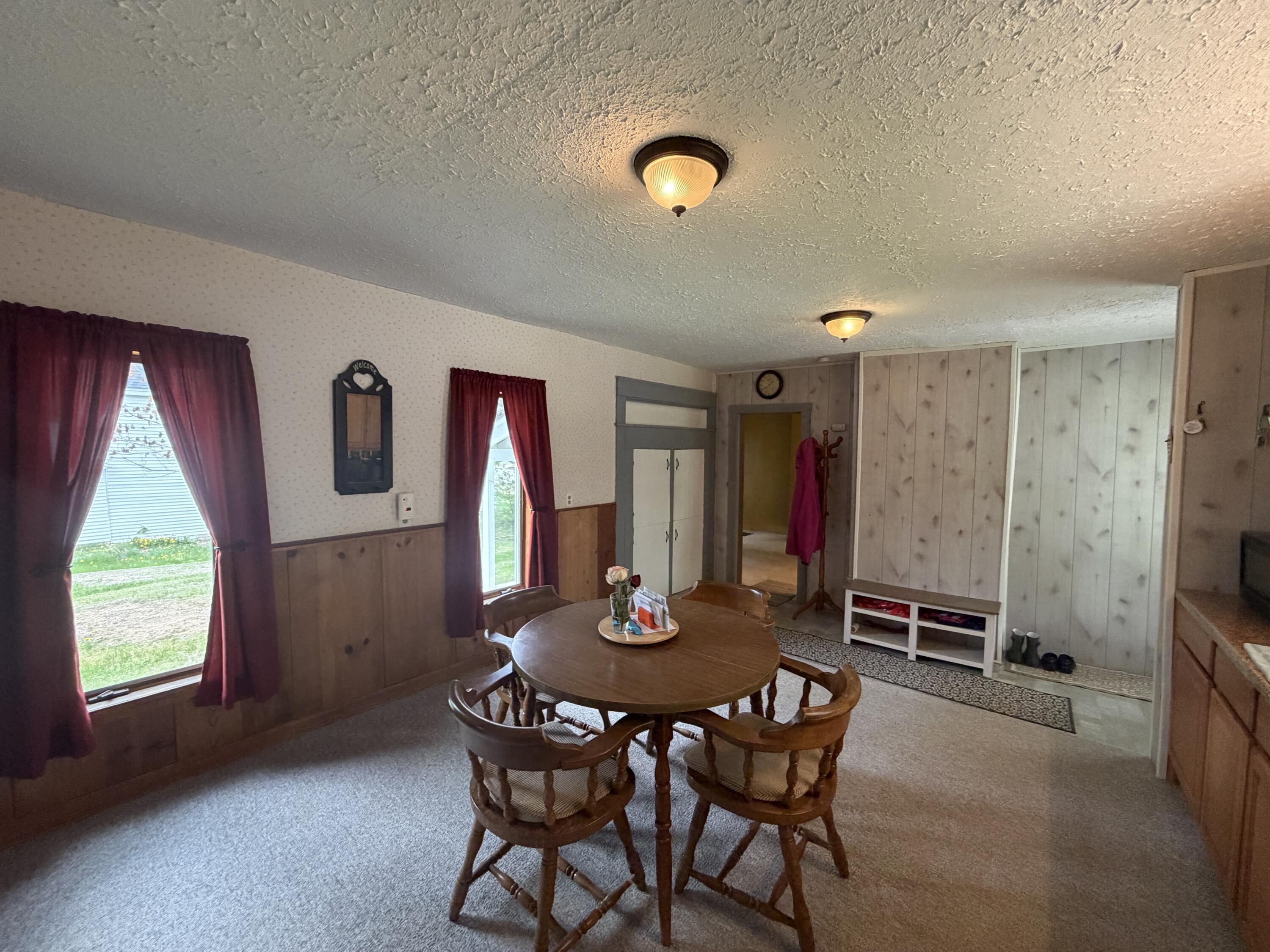 2741 Lee Road Lee ME 04455
