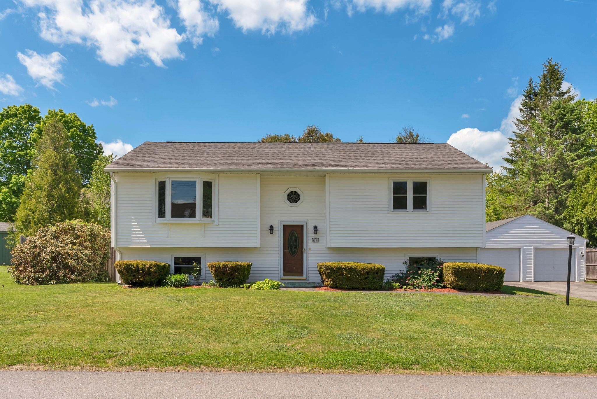 16 Leland Street Lewiston ME 04240