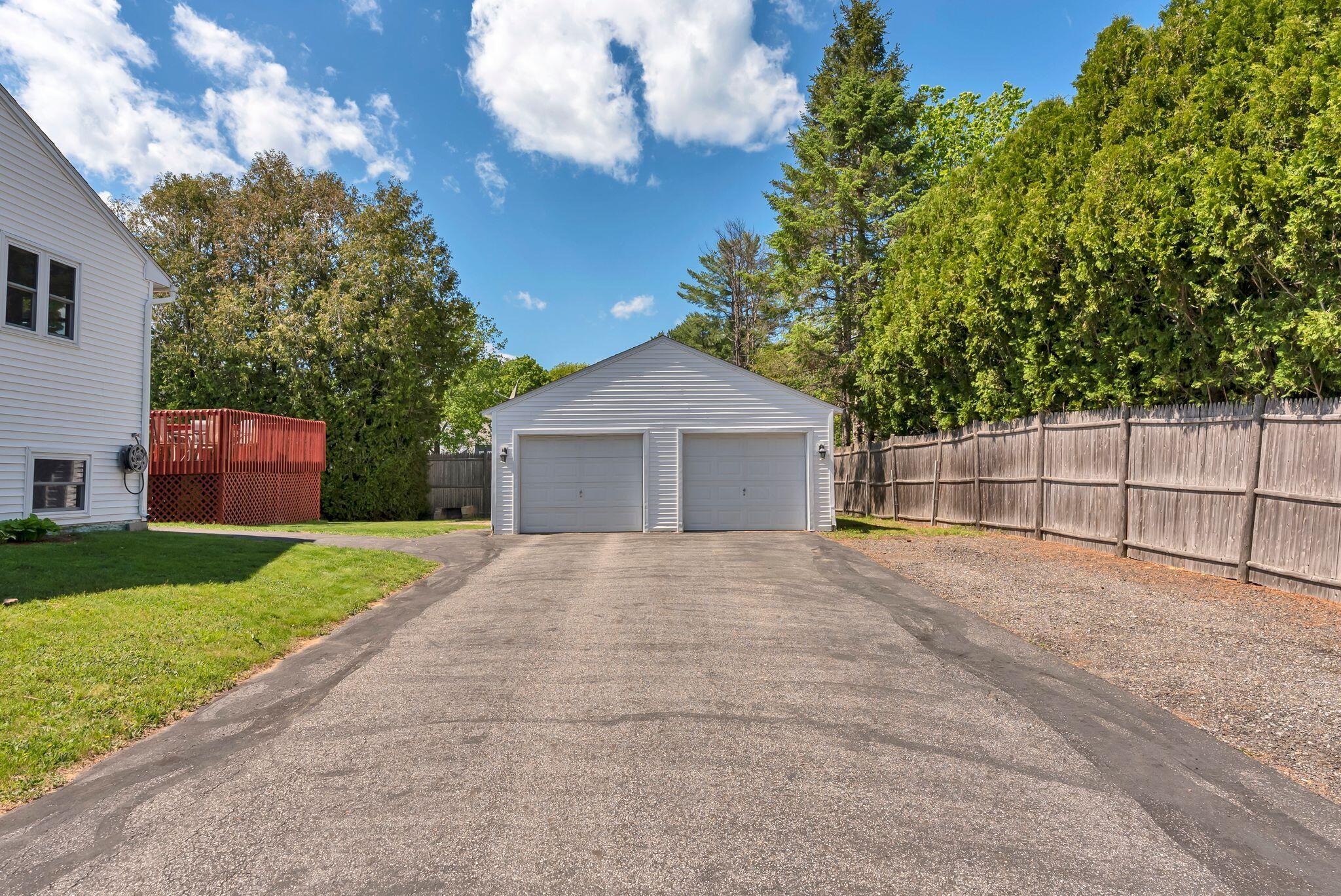 16 Leland Street Lewiston ME 04240