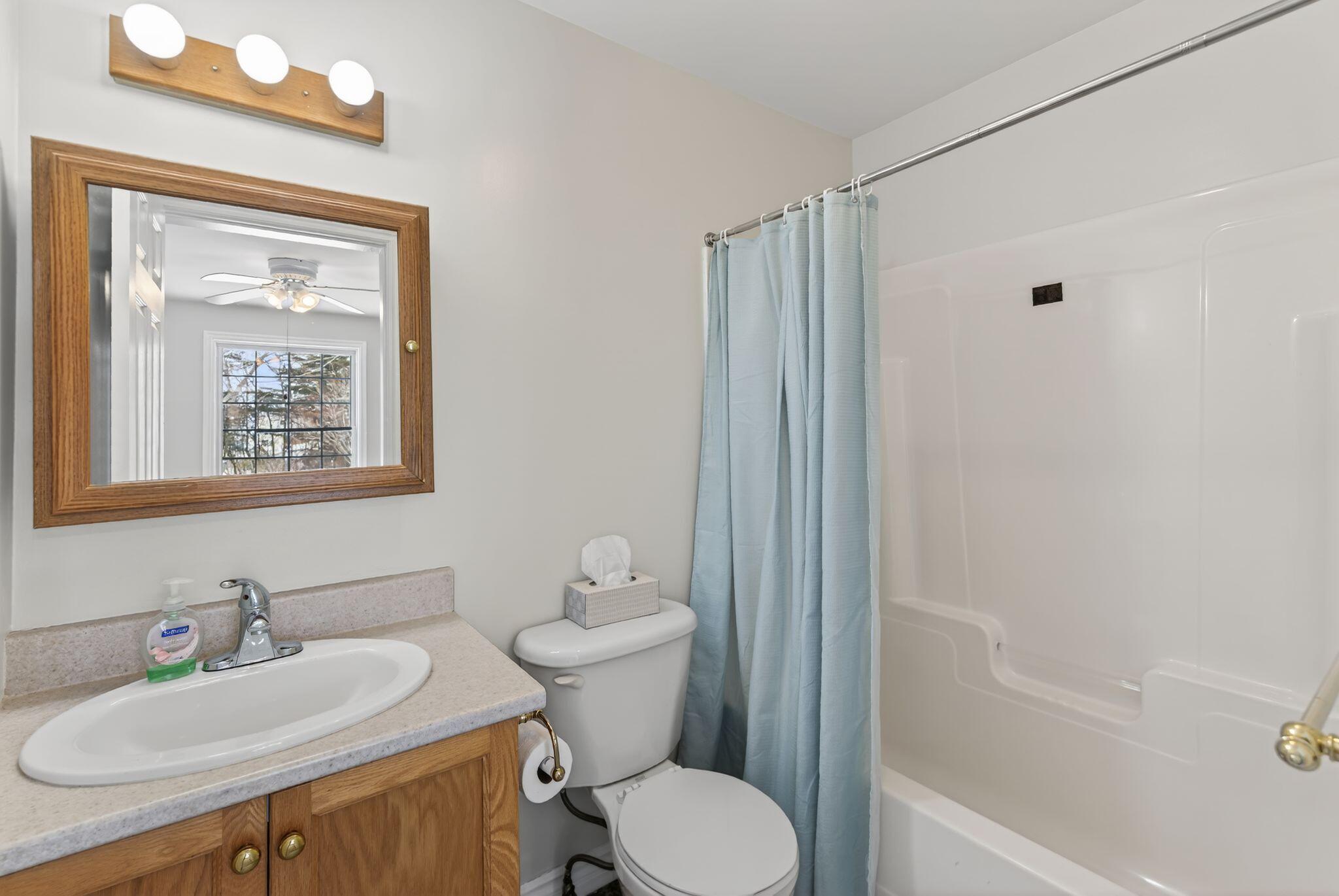 44 W Bates Street Auburn ME 04210