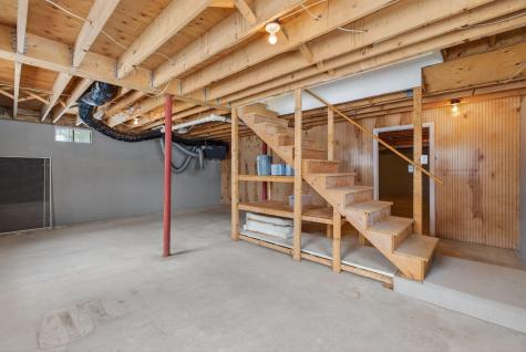 44 W Bates Street Auburn ME 04210