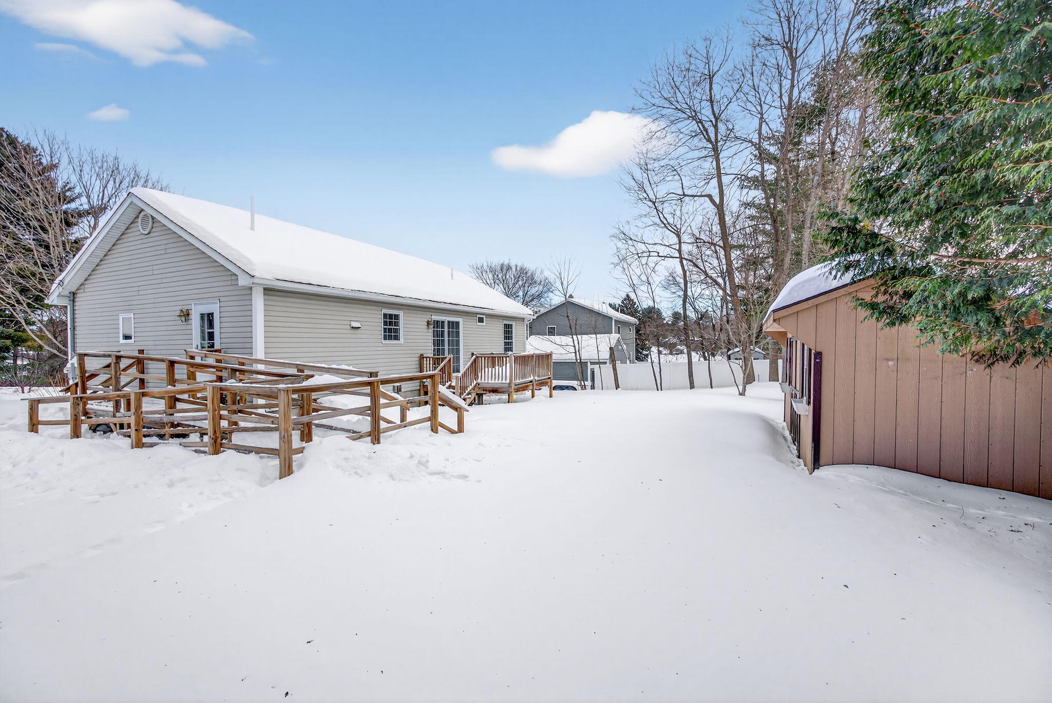 44 W Bates Street Auburn ME 04210