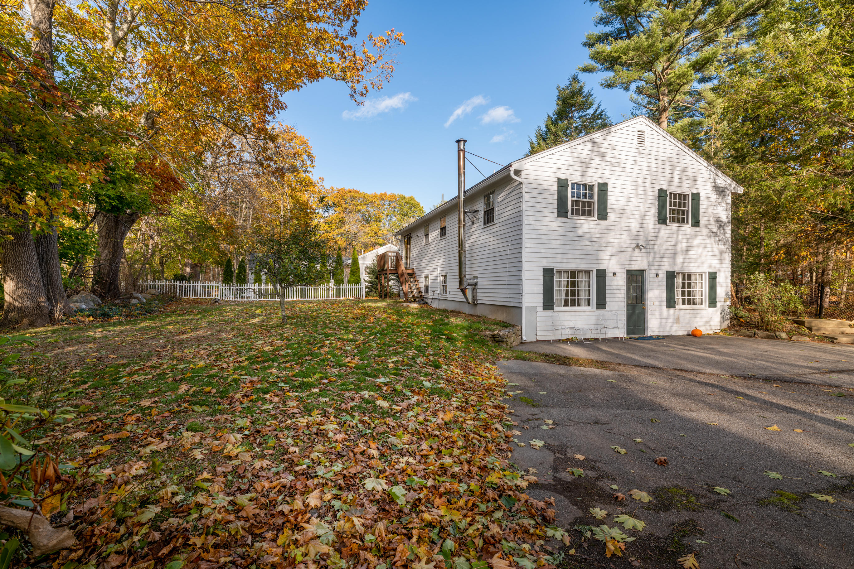 20 Raydon Road York, ME