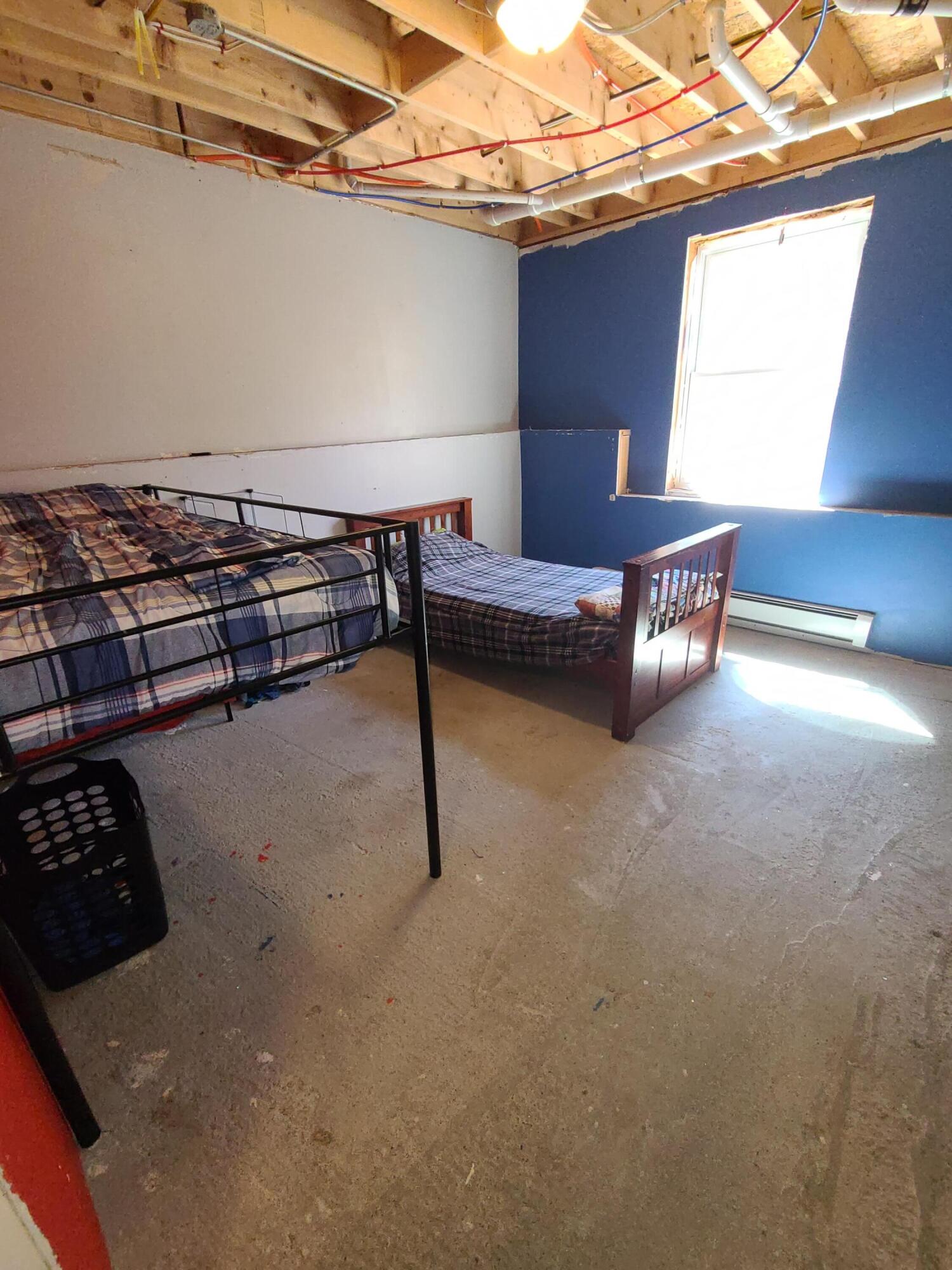21 Monarch Lane Leeds ME 04263