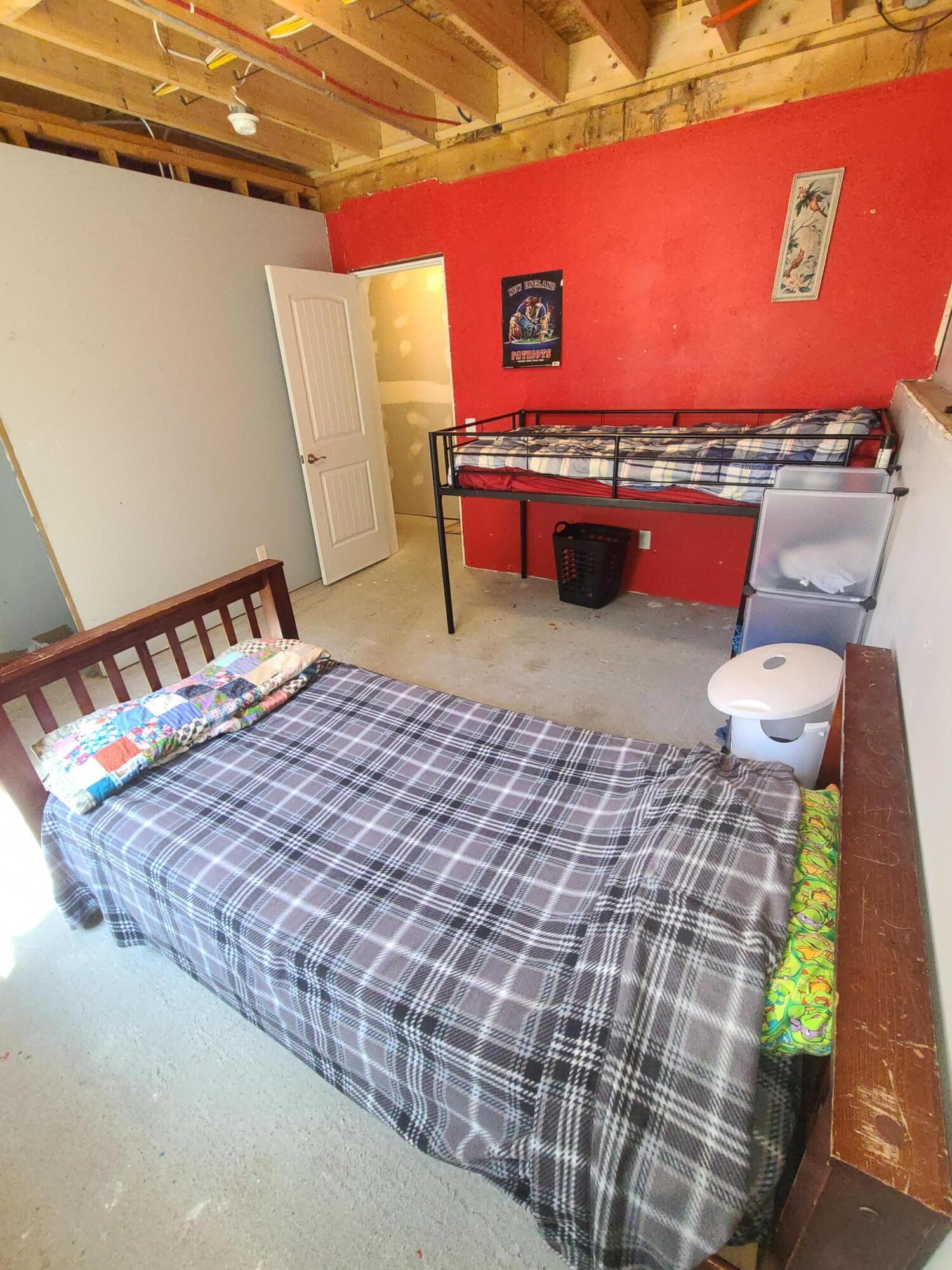 21 Monarch Lane Leeds ME 04263
