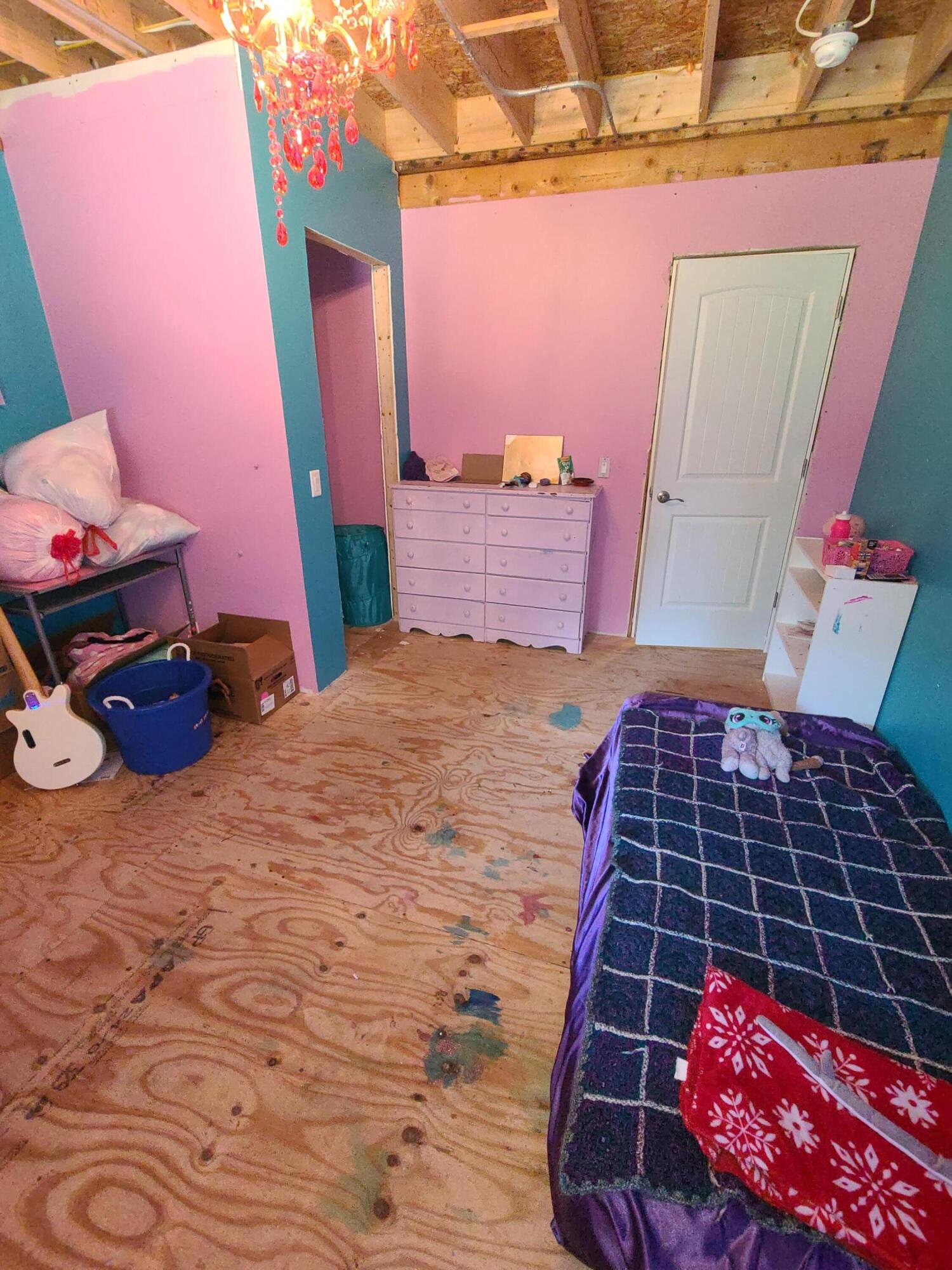 21 Monarch Lane Leeds ME 04263