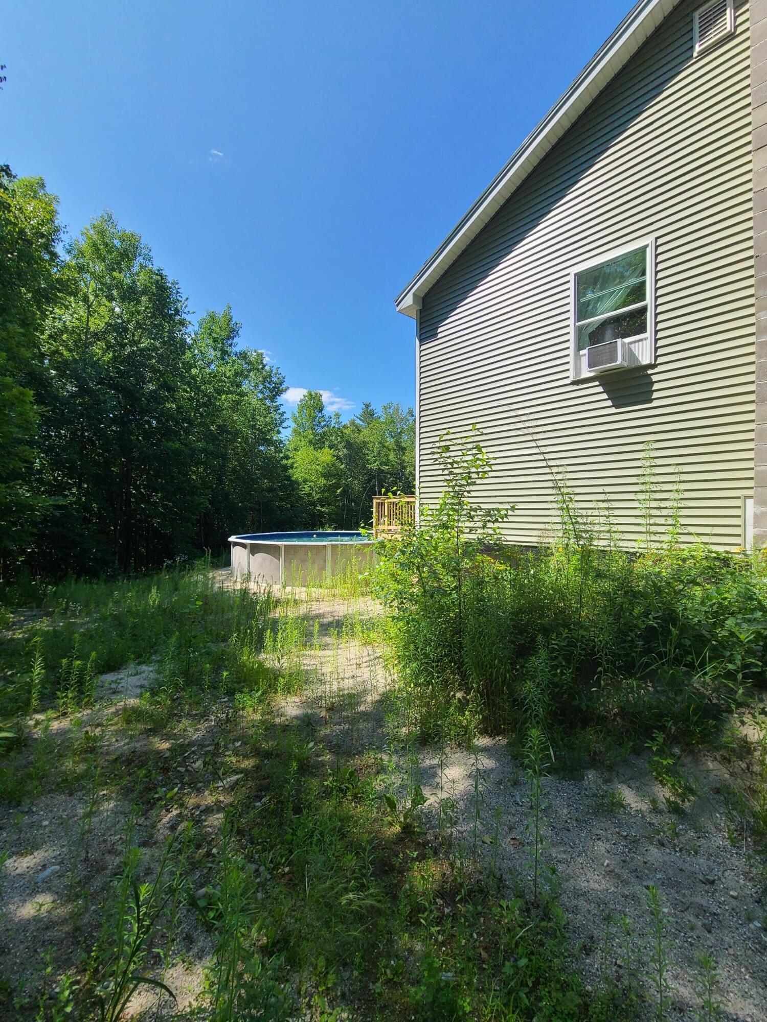 21 Monarch Lane Leeds ME 04263