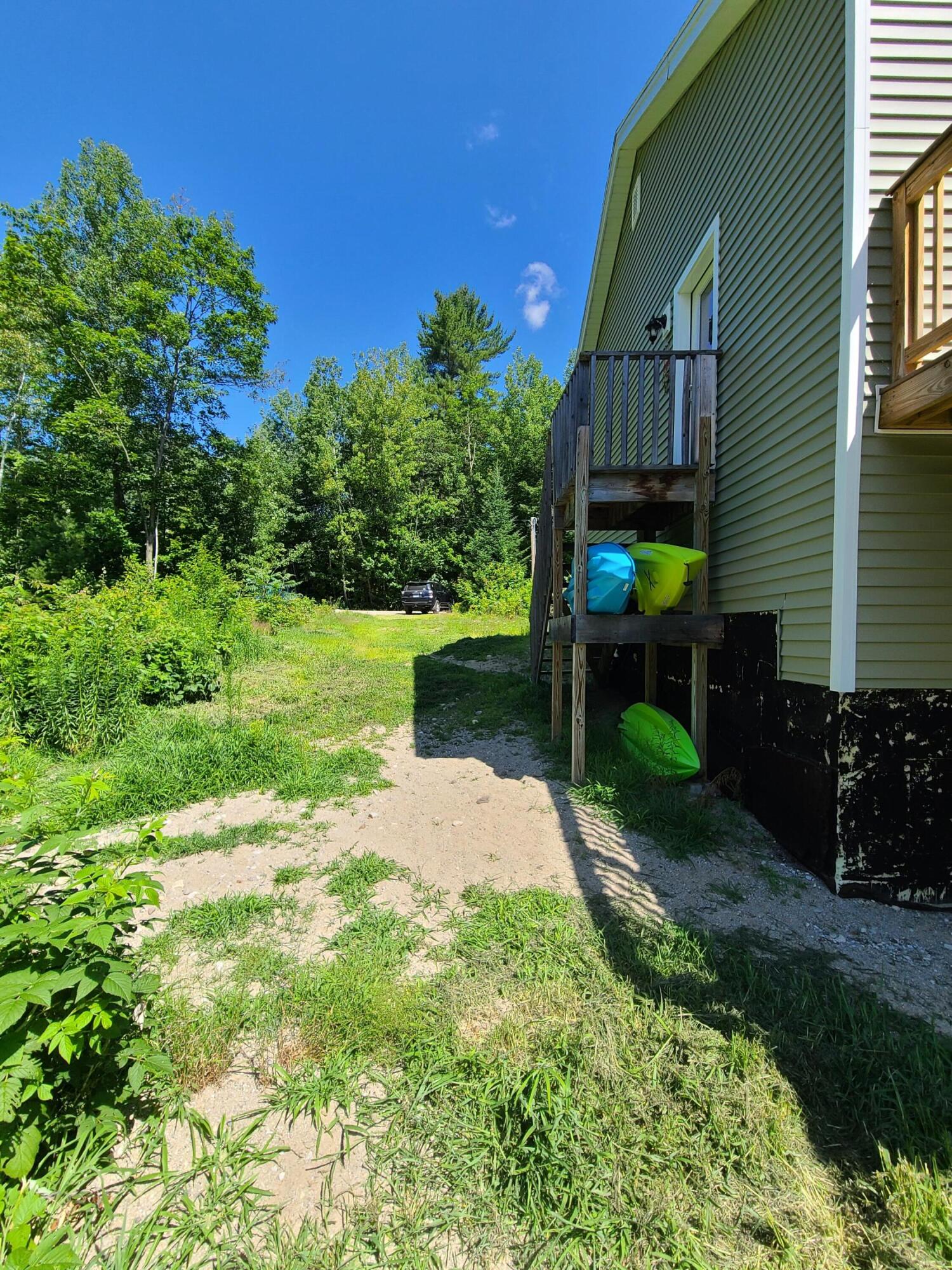 21 Monarch Lane Leeds ME 04263