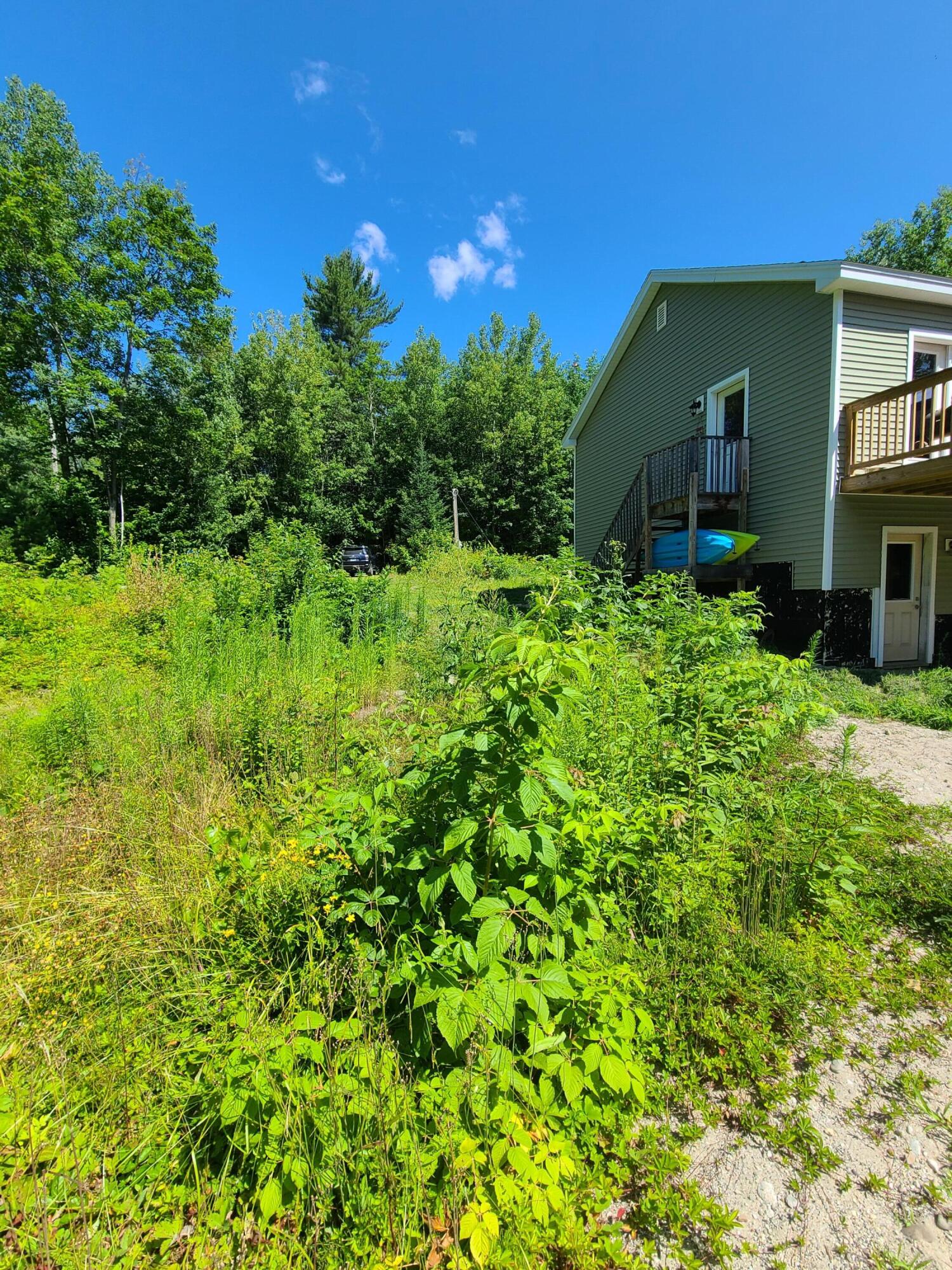21 Monarch Lane Leeds ME 04263
